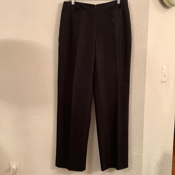 BCBG Rayon Blend Straight Leg Lightweight Black Pants Size 14 - Picture 1 of 13